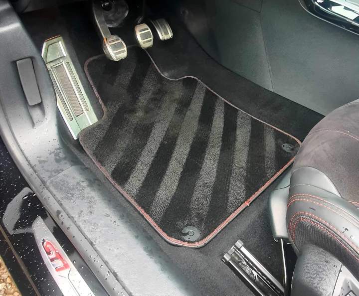 Lavage auto intérieur Amiens